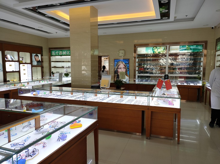角膜塑形鏡對(duì)孩子眼睛有傷害嗎？